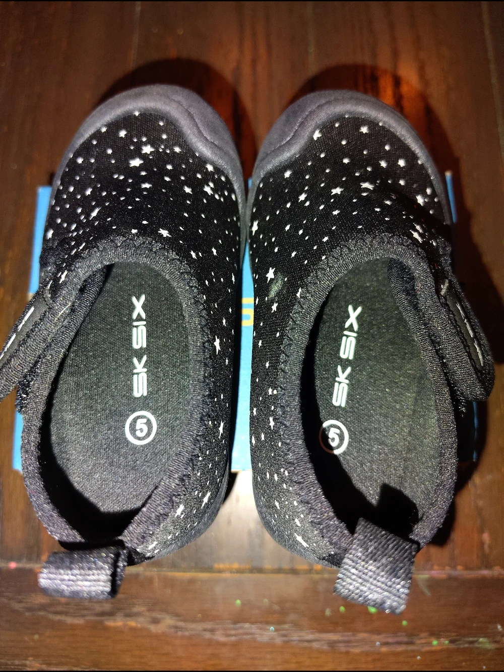 SK Six Toddlers Black Star Slip-On Shoes